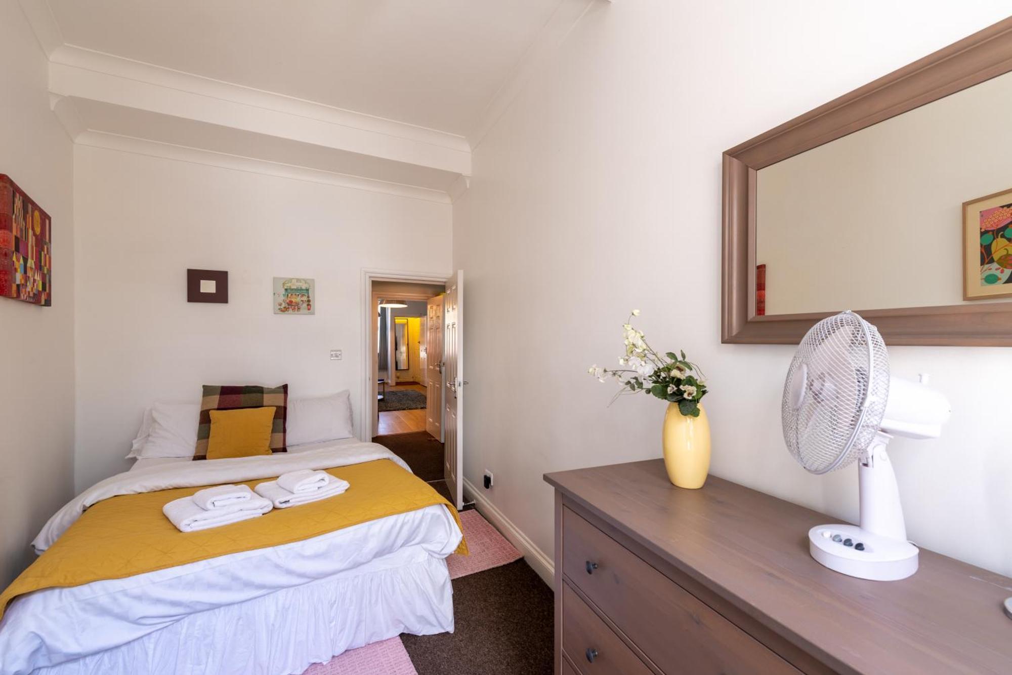 Apartament Spacious Comfy 2br Flat *
